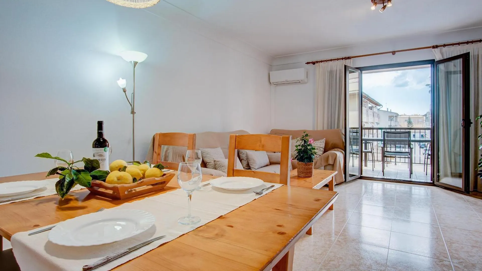 Galiota Dos Daire Colonia de Sant Jordi 0*,