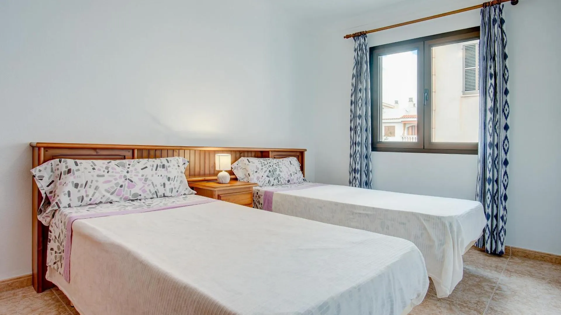 Galiota Dos Daire Colonia de Sant Jordi 0*,