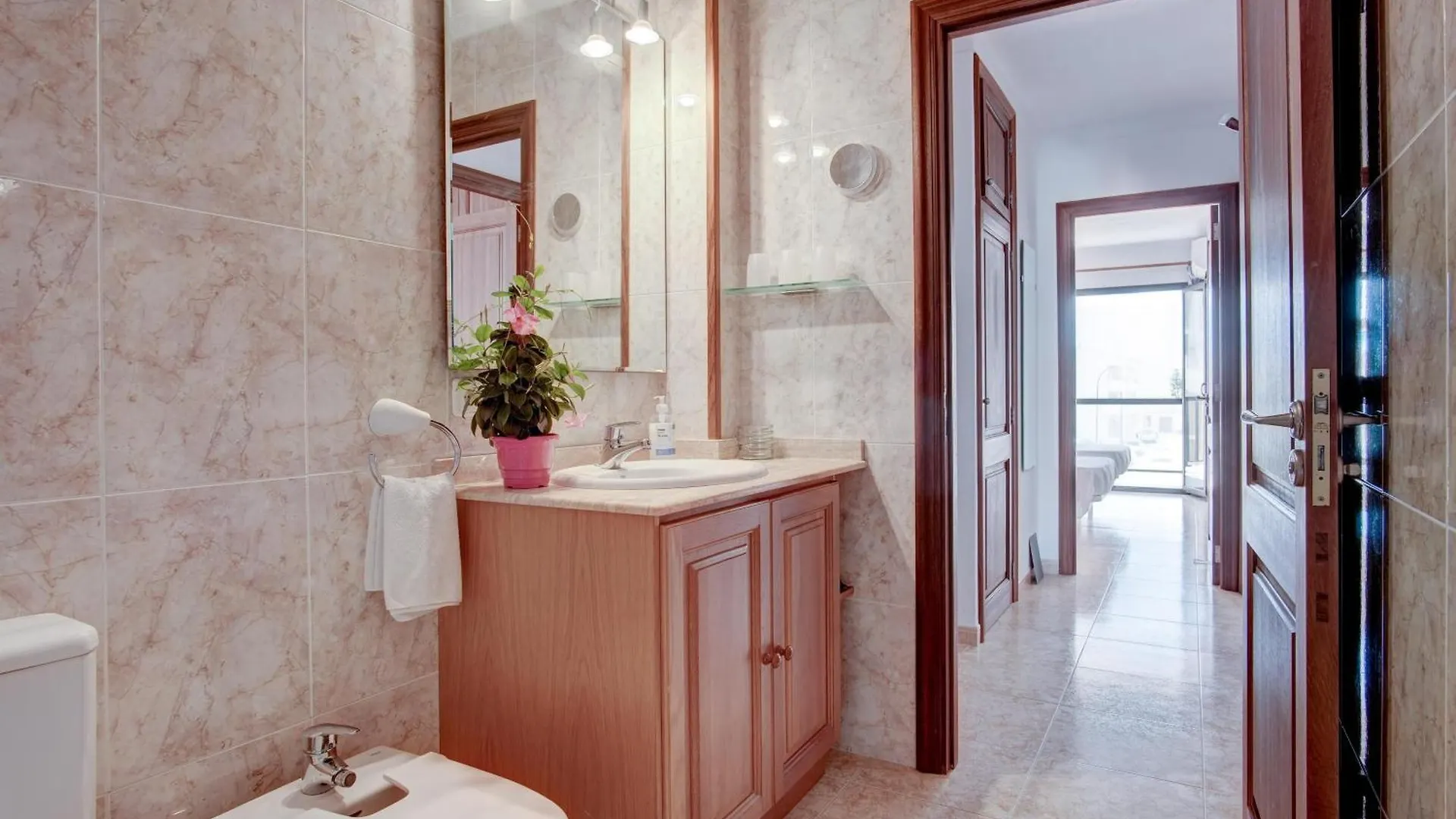 Galiota Dos Daire Colonia de Sant Jordi 0*,  İspanya